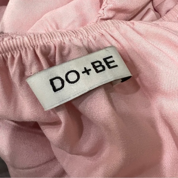 DO+BE Large Oversized Bubblegum Pink Ruffle Off the Shoulder Blouse O - Picture 3 of 4